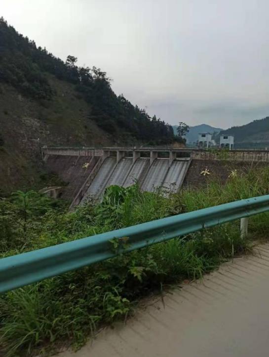 进水爱体育AITIYU（中国）现场环境